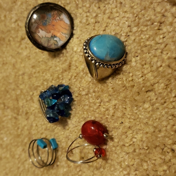 Costume Rings - Picture 4 of 5